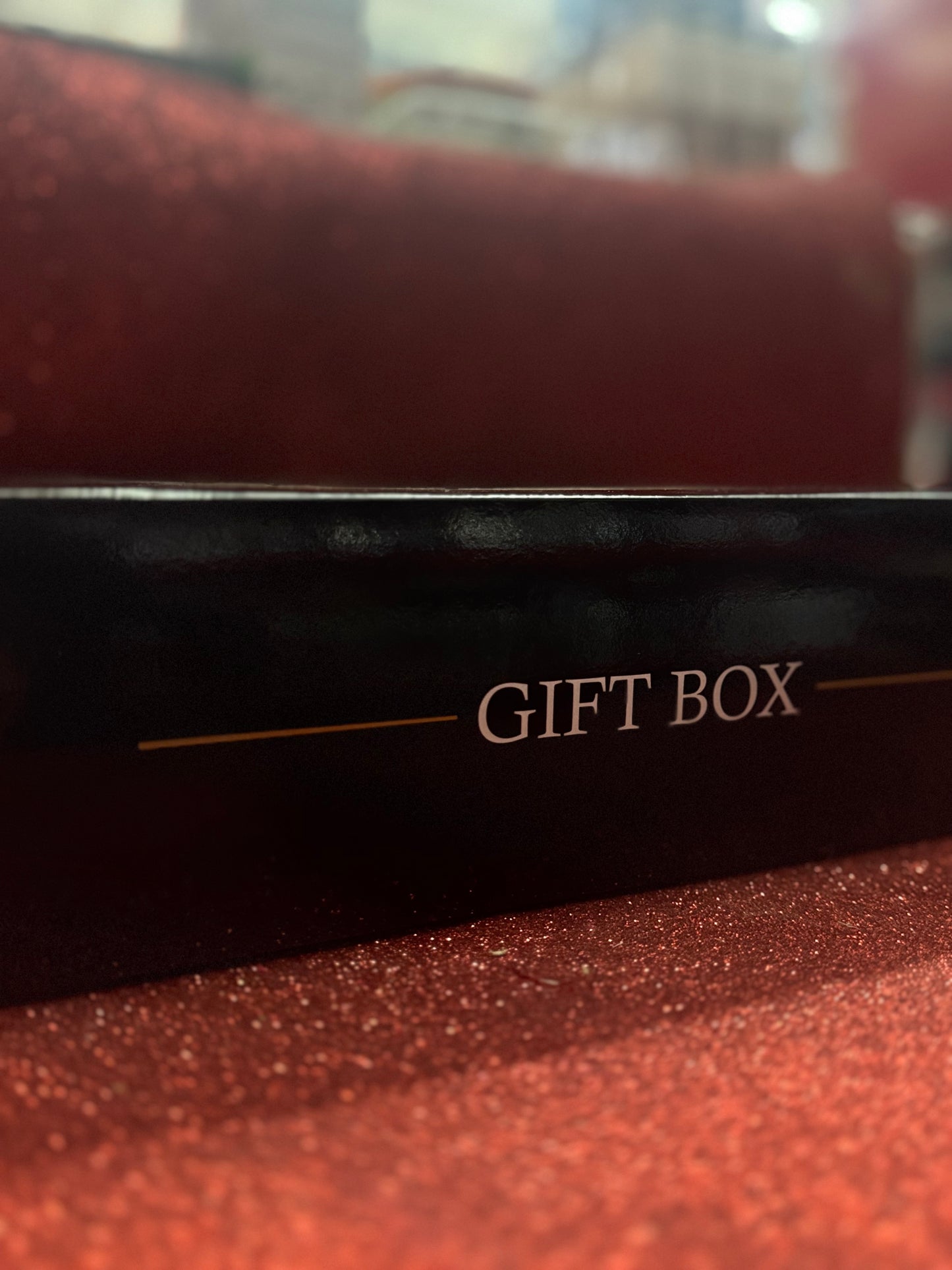 GIFT BOX
